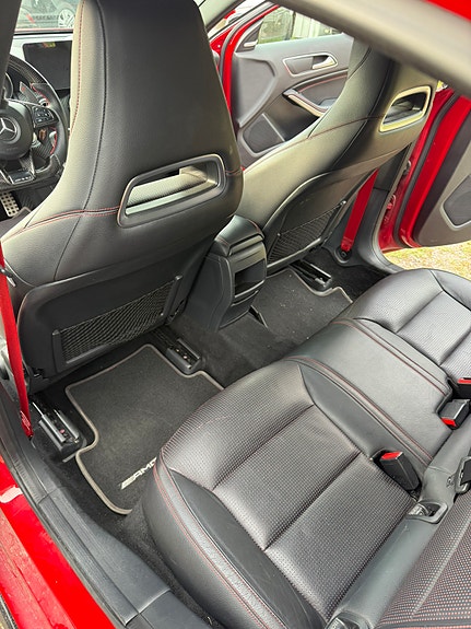 Mercedes-Benz A45 10 of 11