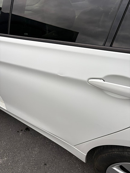 BMW 318d 11 of 11