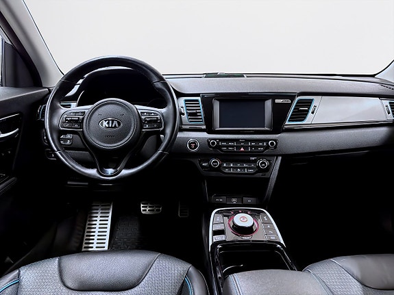 Kia e-Niro 10 of 18
