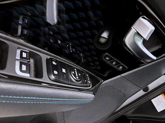Kia e-Niro 13 of 18