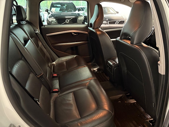 Volvo XC70 20 of 24