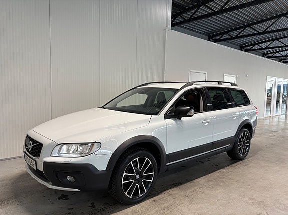 Volvo XC70 4 of 24