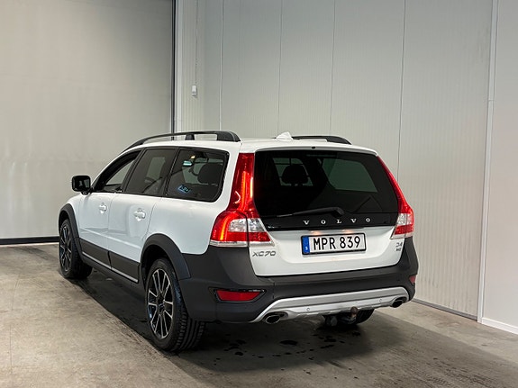 Volvo XC70 6 of 24
