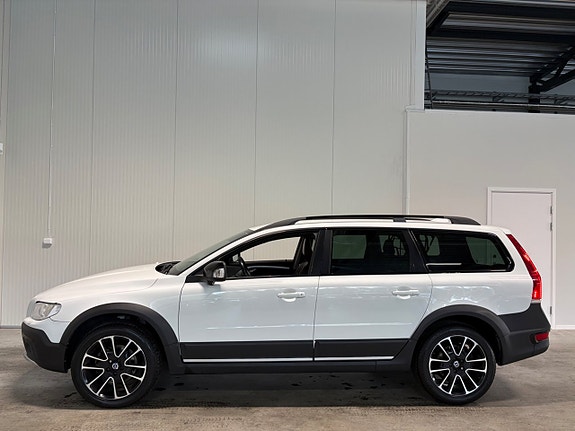 Volvo XC70 5 of 24