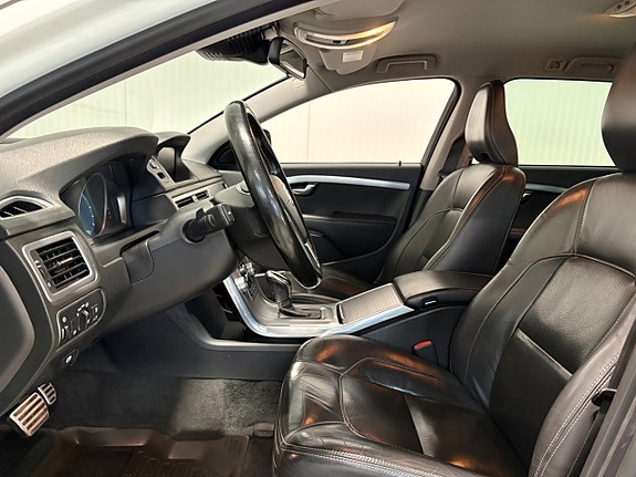 Volvo XC70 8 of 24