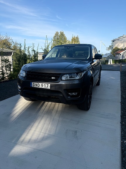 Land Rover Range Rover Sport 2 of 5