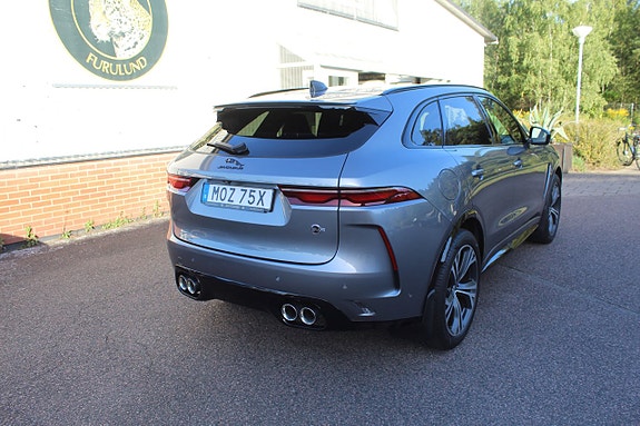 Jaguar F-PACE 3 of 11