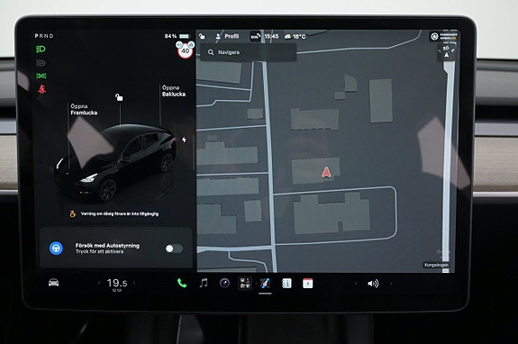 Tesla Model Y 15 of 27