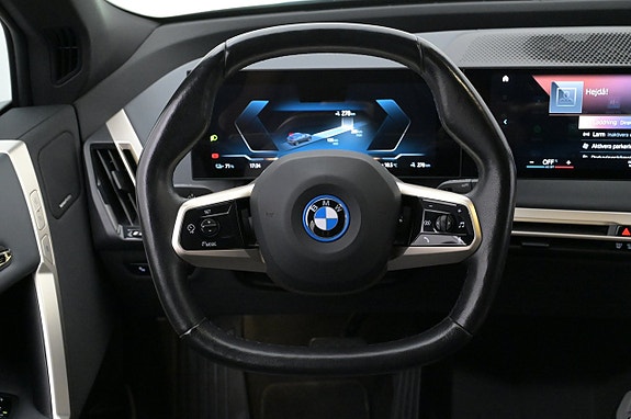 BMW iX 7 of 27