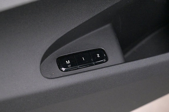 Polestar 2 10 of 27