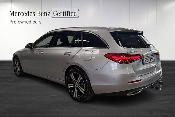 Mercedes-Benz C300 3 of 26