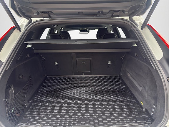 Volvo XC60 18 of 18