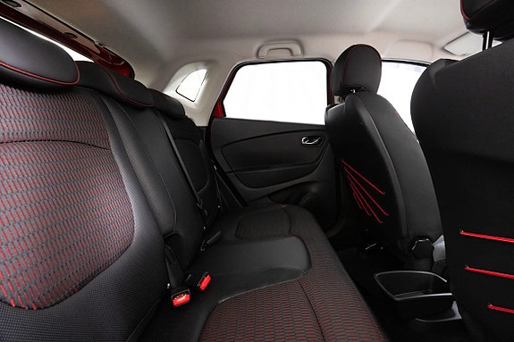 Renault Captur 15 of 21