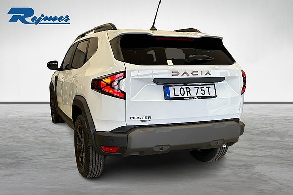 Dacia Duster 2 of 19