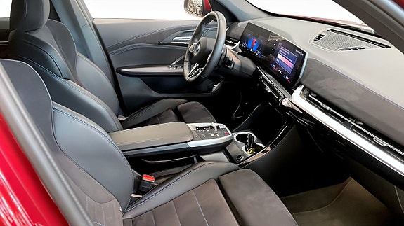 BMW X1 3 of 9