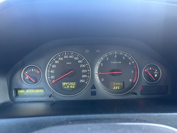Volvo V70 10 of 10