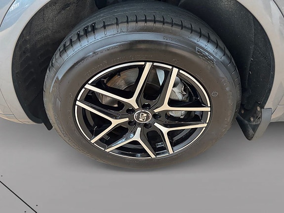 Audi Q5 12 of 12