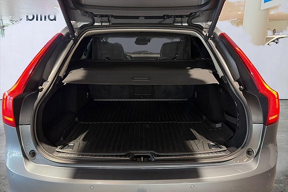 Volvo V90 21 of 23