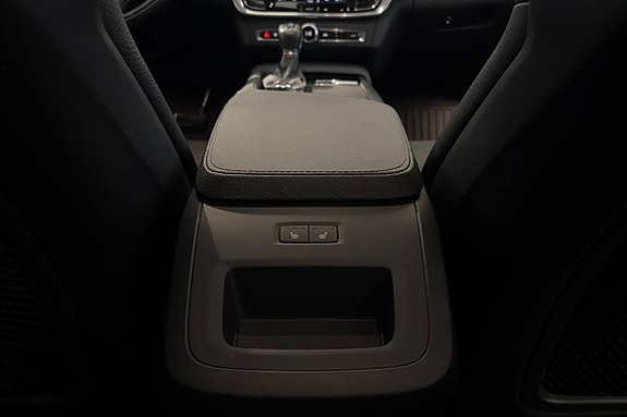 Volvo V90 19 of 23