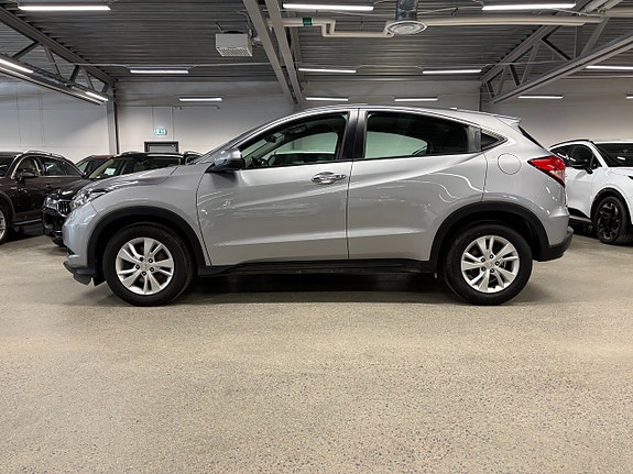 Honda HR-V 2 of 8