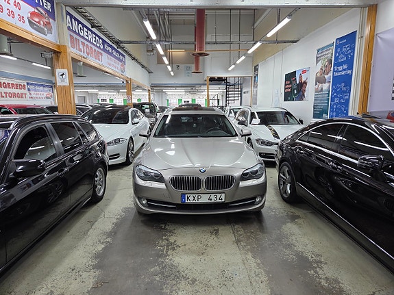 BMW 530d 3 of 18