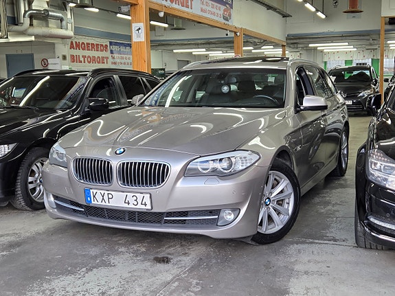 BMW 530d 2 of 18