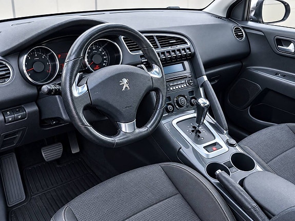 Peugeot 3008 8 of 9