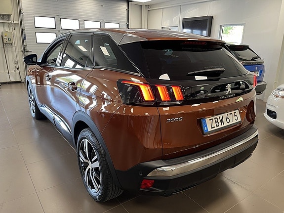 Peugeot 3008 2 of 19