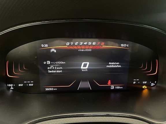 Seat Arona 13 of 19