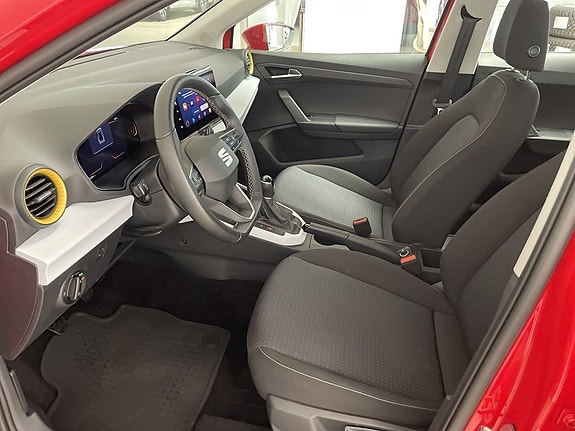 Seat Arona 11 of 19