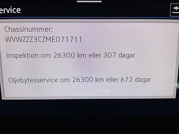 Volkswagen Passat 18 of 22