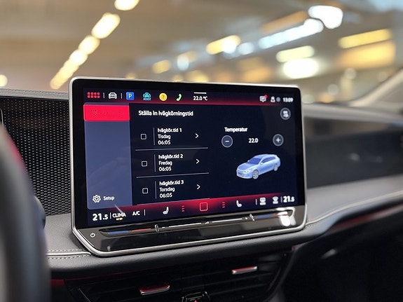 Volkswagen Passat 15 of 24