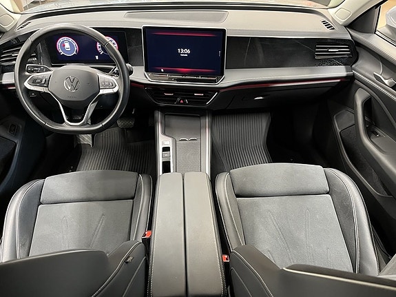 Volkswagen Passat 9 of 24