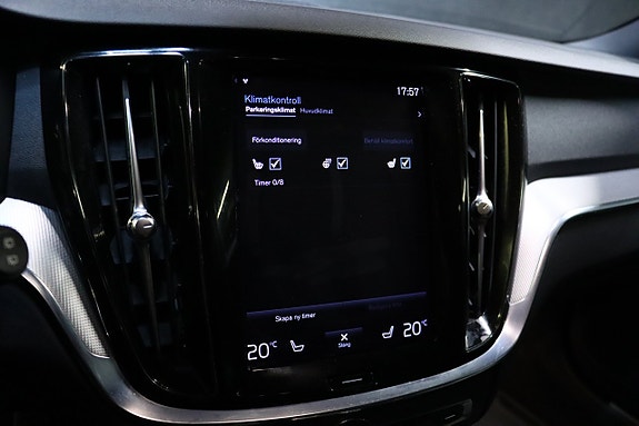 Volvo V60 25 of 27