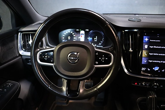 Volvo V60 19 of 27