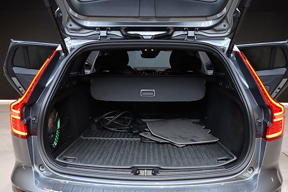 Volvo V60 11 of 27