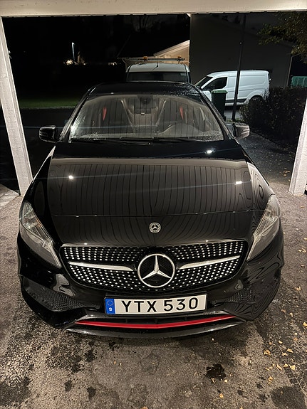 Mercedes-Benz A250 4 of 9
