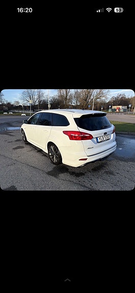 Ford Focus 3 of 10
