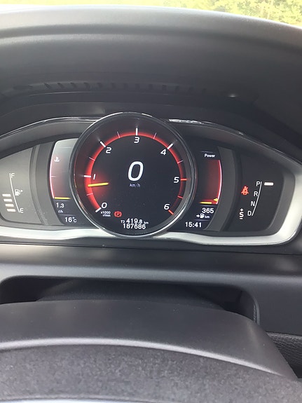Volvo XC60 7 of 9