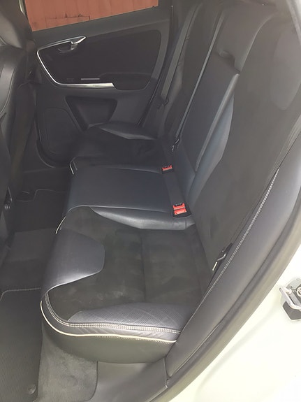 Volvo XC60 9 of 9