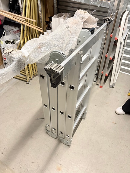 Product image 2 of 9
