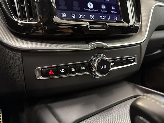 Volvo XC60 23 of 30