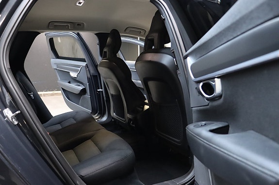Volvo V90 11 of 19