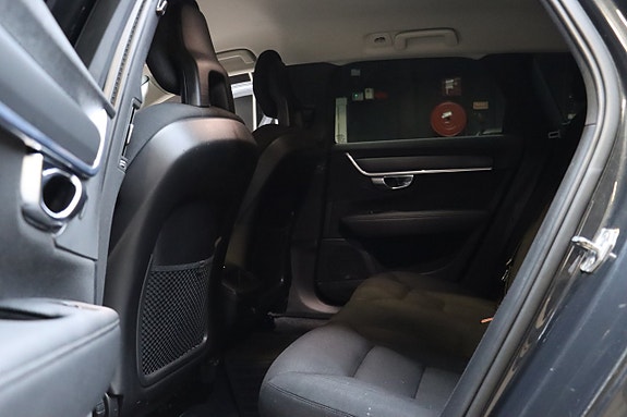 Volvo V90 10 of 19