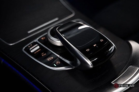 Mercedes-Benz C220 d 21 of 24