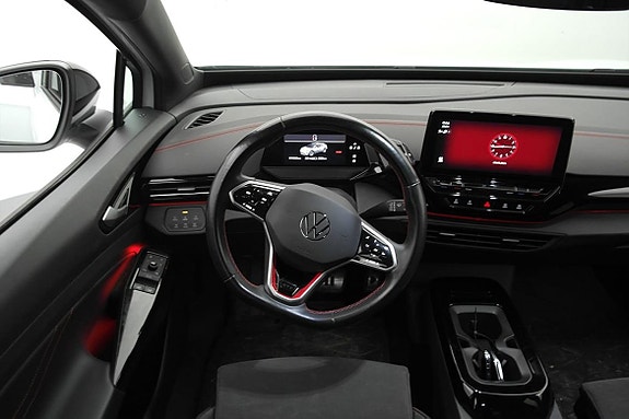 Volkswagen ID.4 GTX 9 of 26