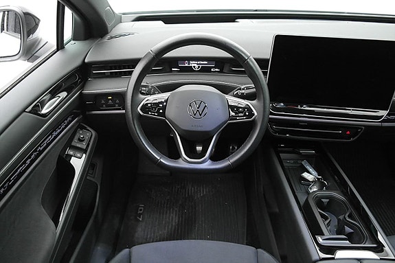 Volkswagen ID.7 8 of 30