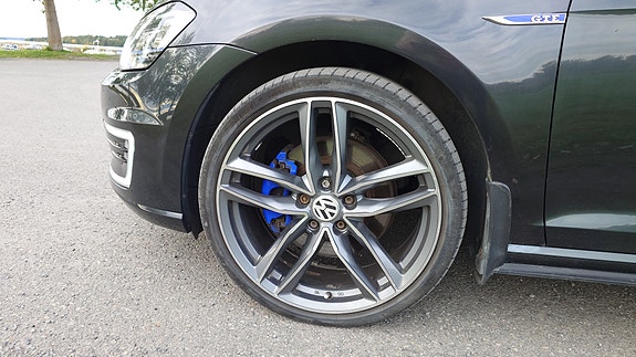 Volkswagen Golf VII 7 of 19