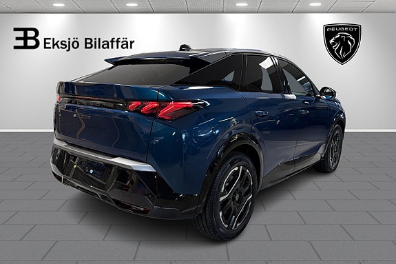 Peugeot e-3008 5 of 20