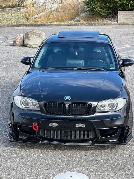 BMW 120d 4 of 6